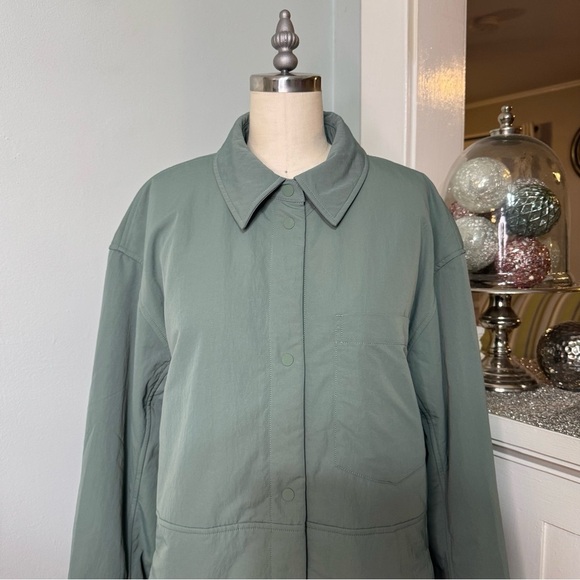 Lululemon Lightweight Insulated Shirt Jacket Grey Eucalyptus Size Large NWT - Picture 7 of 13